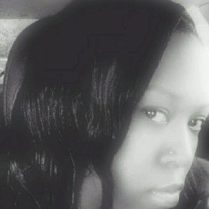 Meet your Posher, Whitney